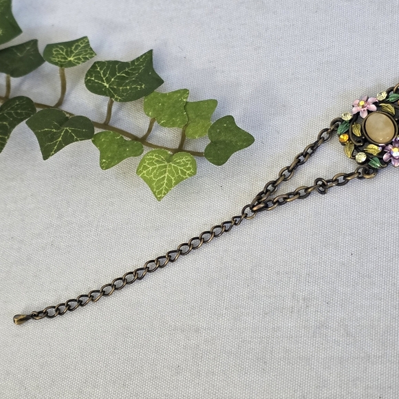 Vintage Antique Gold Bracelet With Floral Flowers Design - Picture 8 of 11